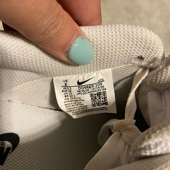 Leopard Court Vision Low Sneaker - W8 - Picture 6 of 8